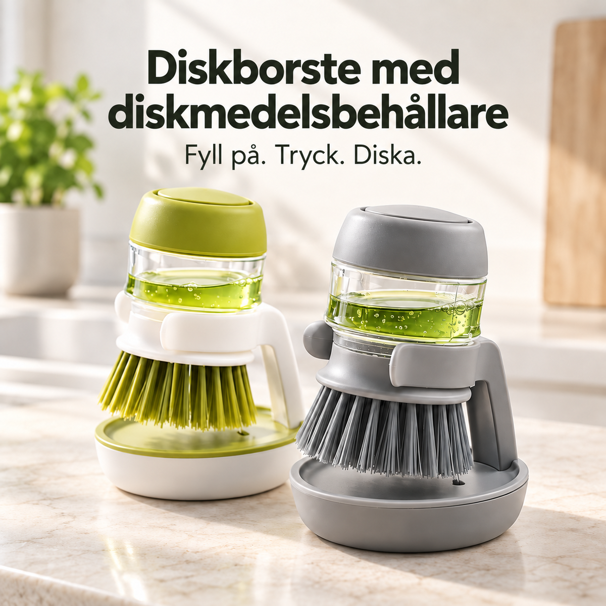 Grön och grå diskborste med diskmedelsbehållare på en köksbänk